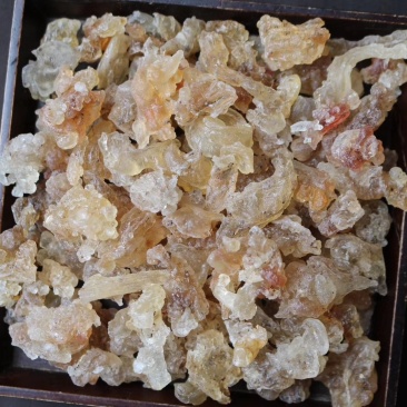 缅甸精品拉丝雪燕泡发后颜色白净口感丝滑性价比非常高