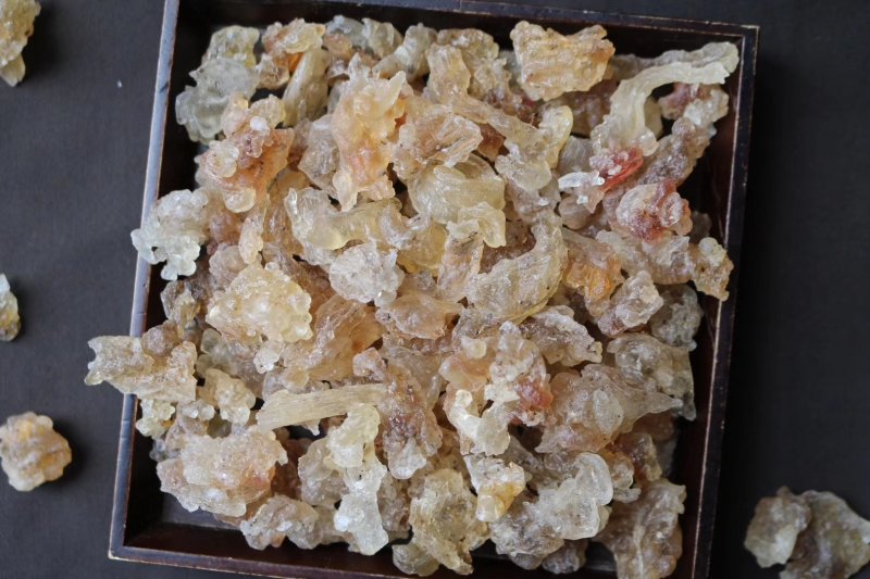 缅甸精品拉丝雪燕泡发后颜色白净口感丝滑性价比非常高