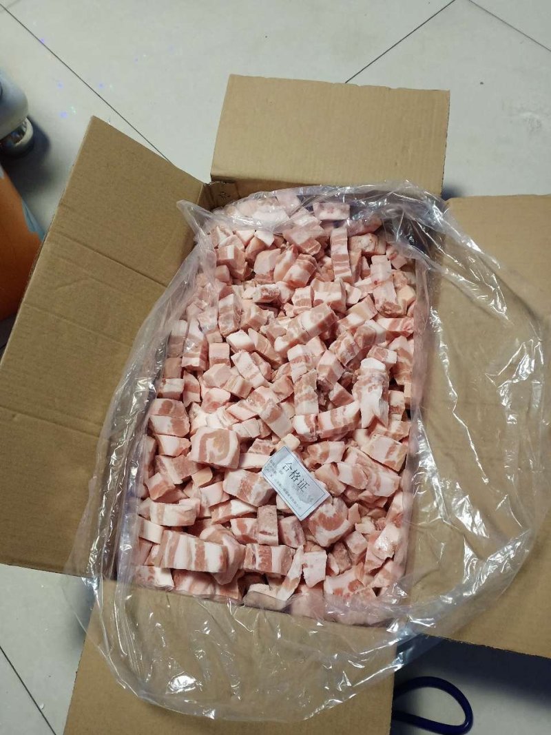 带皮五花肉丁冷冻红烧肉肉丁肉块切好猪肉20斤外省包