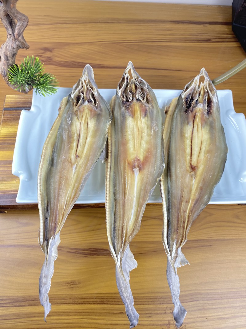 北海特产咸鱼干小沙鱼淡味少量货