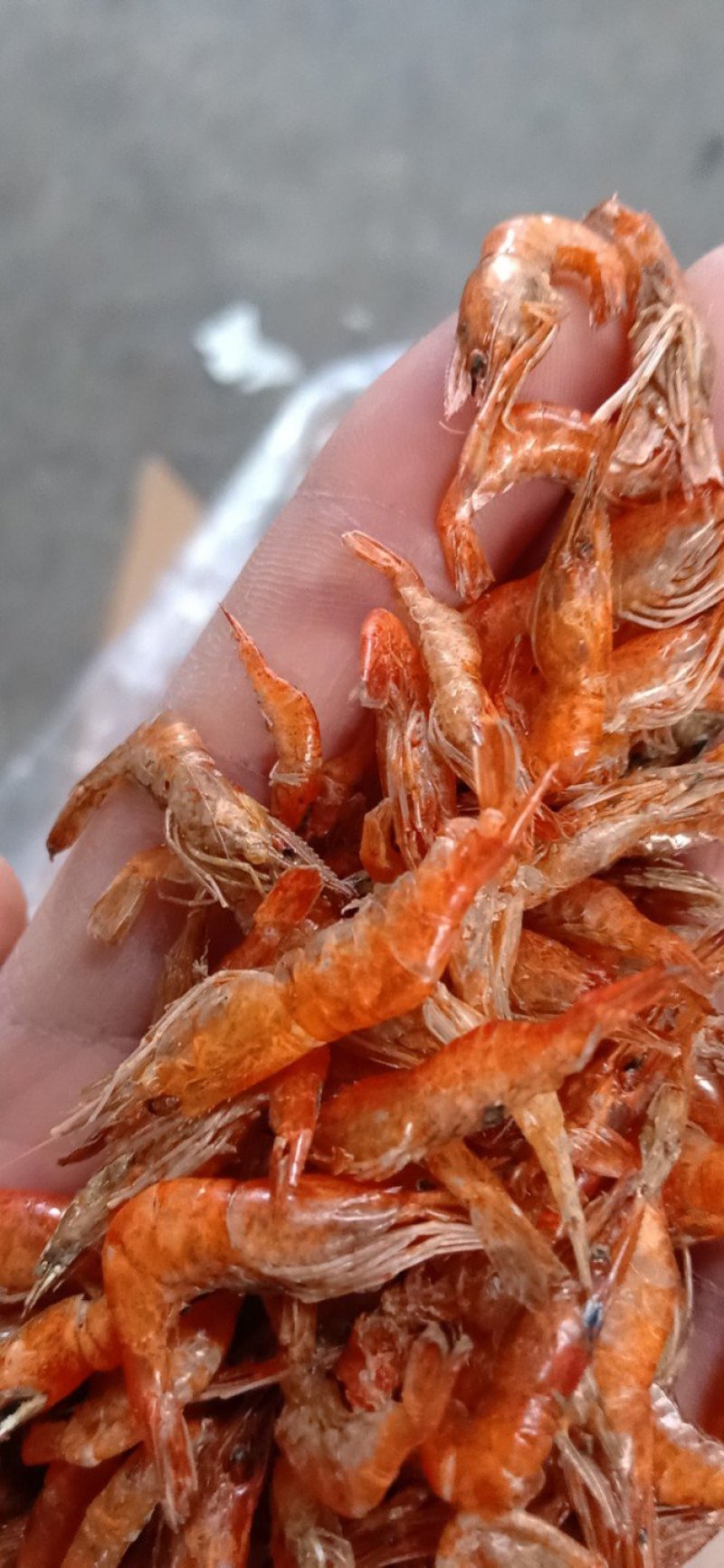 虾干河虾干度好，颜色红