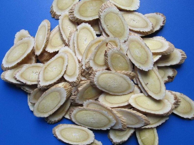 厂家直销黄芪指甲片***欢迎电话咨询黄芪斜片，全国发货
