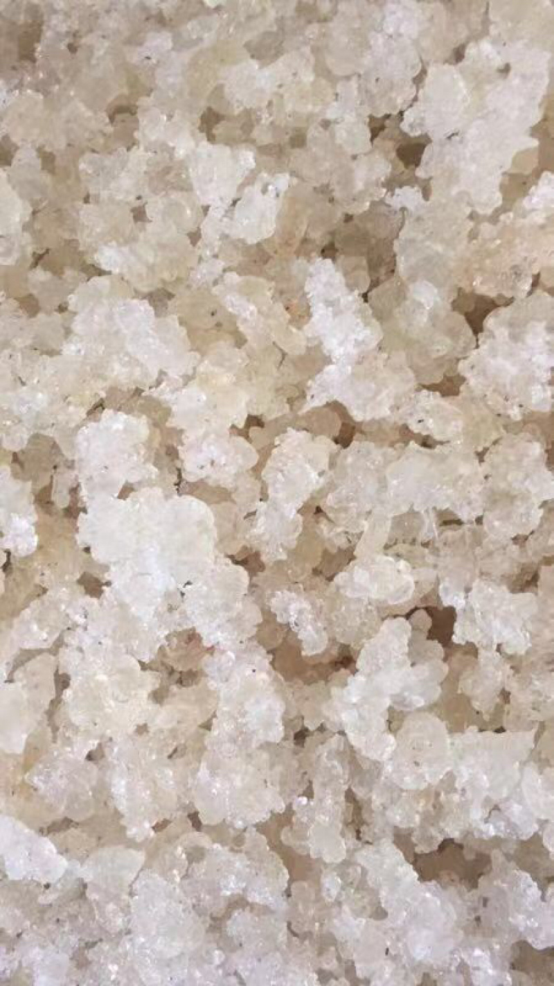 天然雪燕拉丝好，颜色干净产地直销大货供应，品质好。