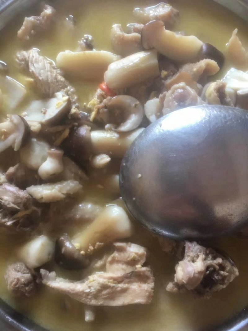 礼盒，新鲜食用菌活杀土鸡礼盒，，松茸，赤松茸，