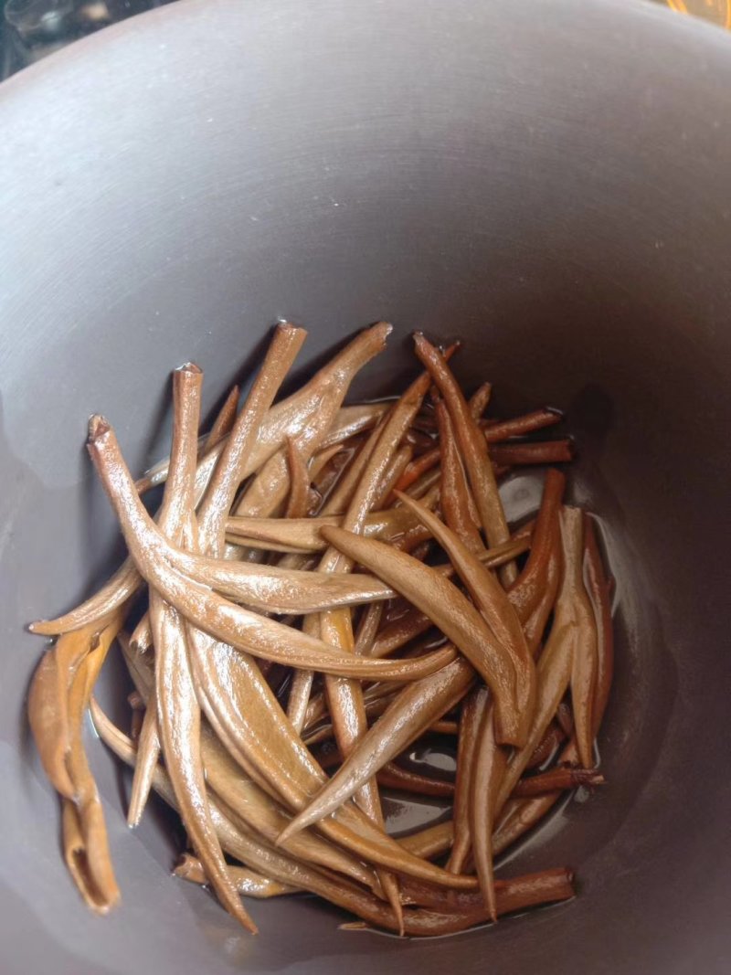 普洱茶滇红茶手工滇红金芽250g