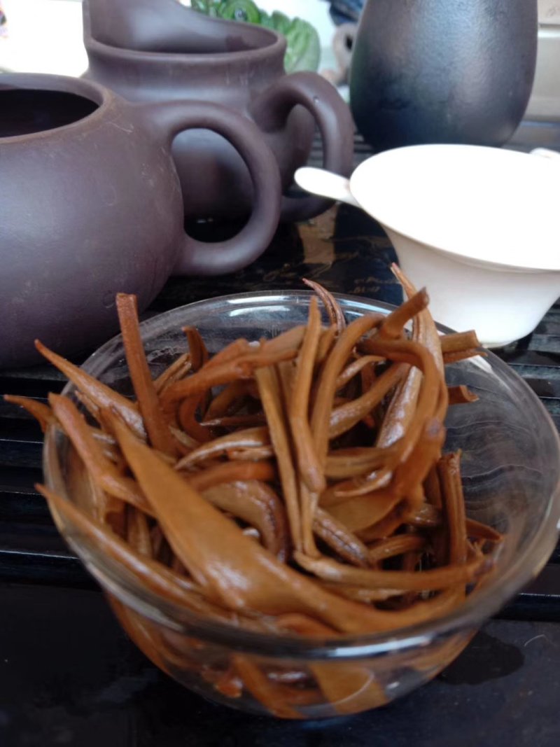 普洱茶滇红茶手工滇红金芽250g