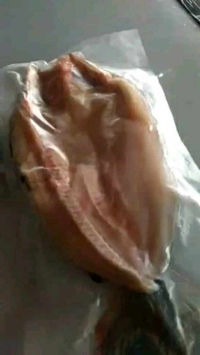 开背巴沙鱼腌制的一件代发