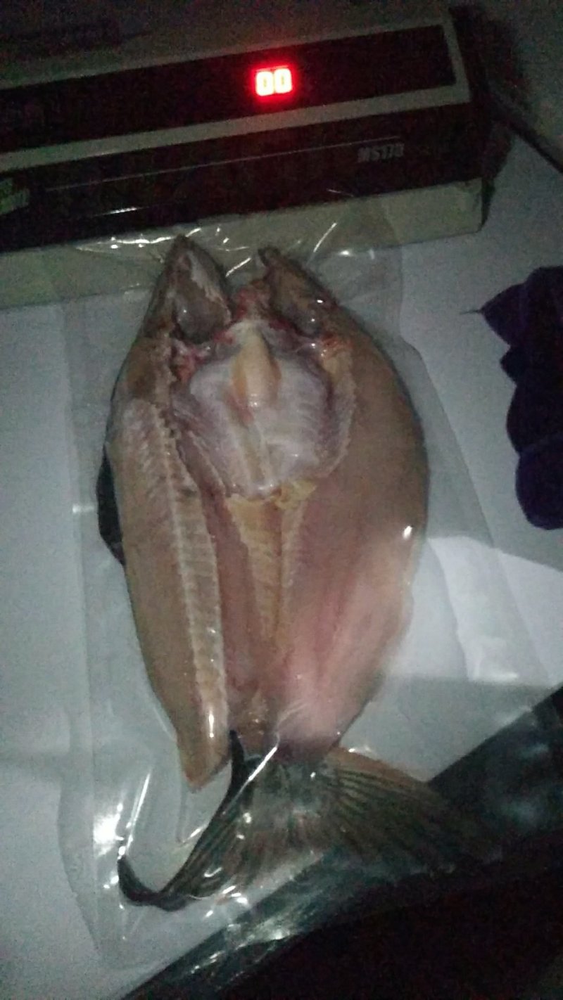 开背巴沙鱼腌制的一件代发