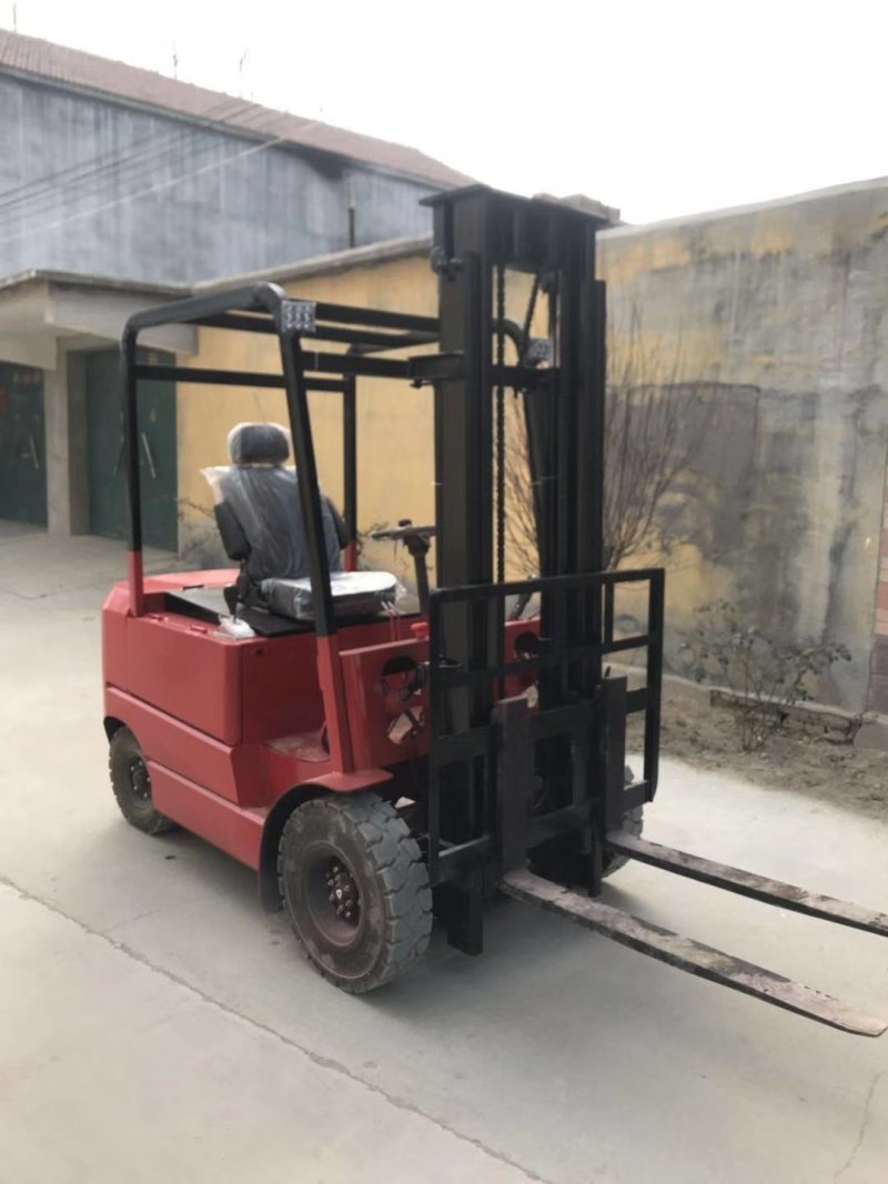 座驾式电动叉车适用于食品厂工厂仓库搬运堆高作业