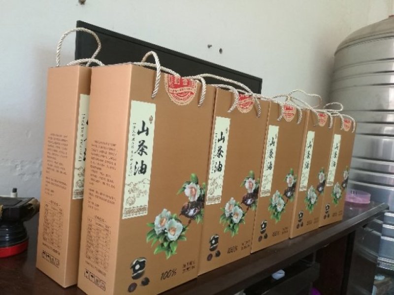自产自销正宗纯正山茶油