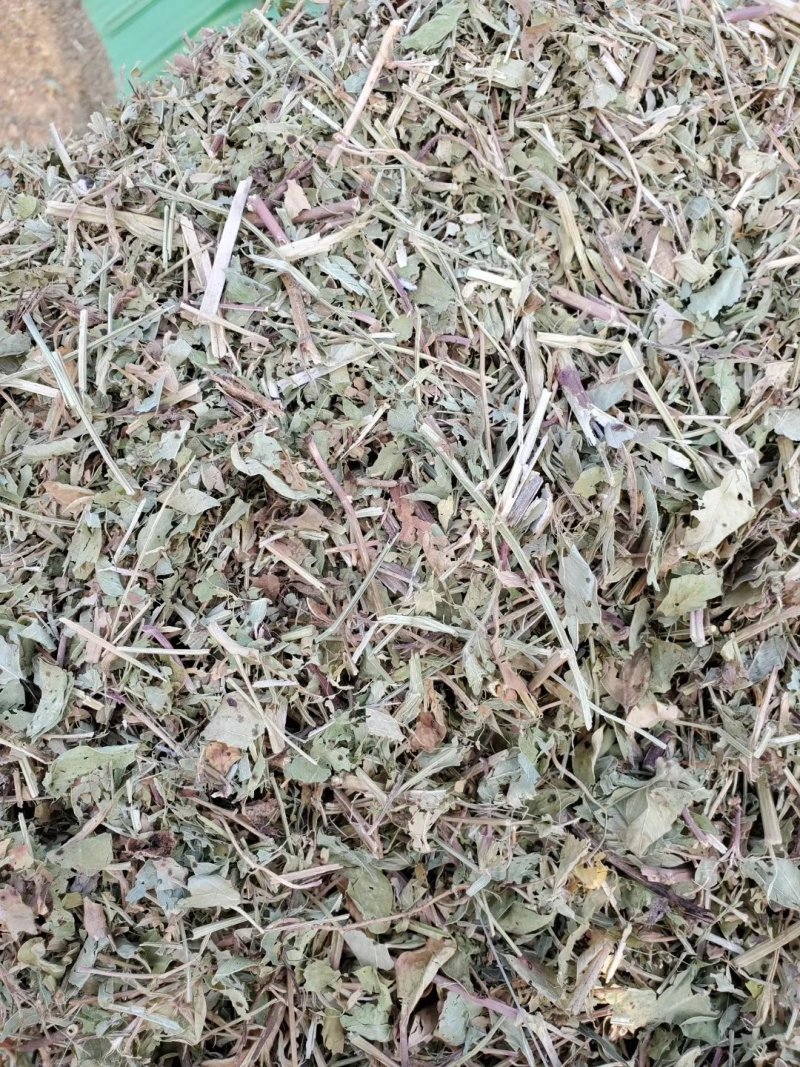 牛草，羊草，馿草，马草，花生秧草段