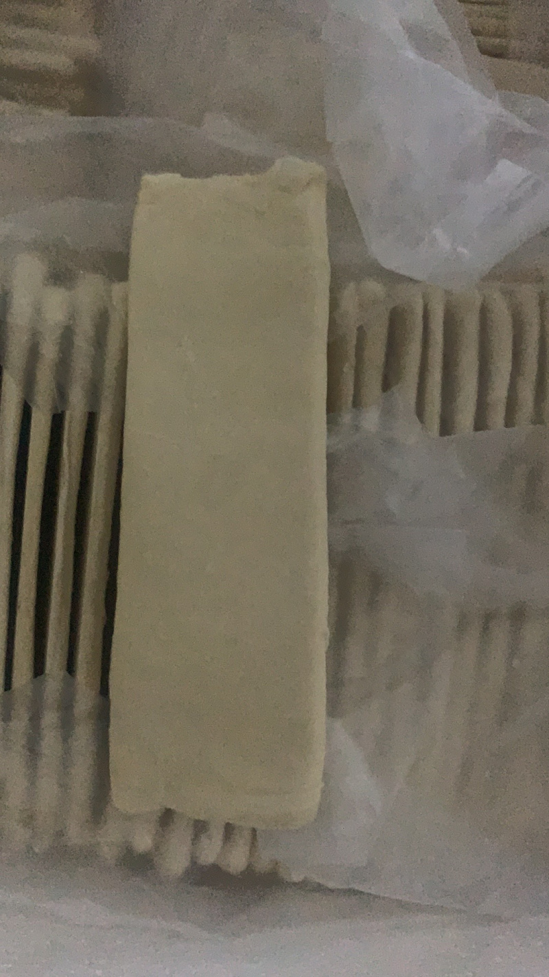 驴肉火烧皮生的速冻半成品起发