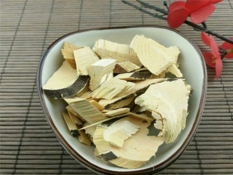 苦木，常年批发供应冷背中药材，苦木