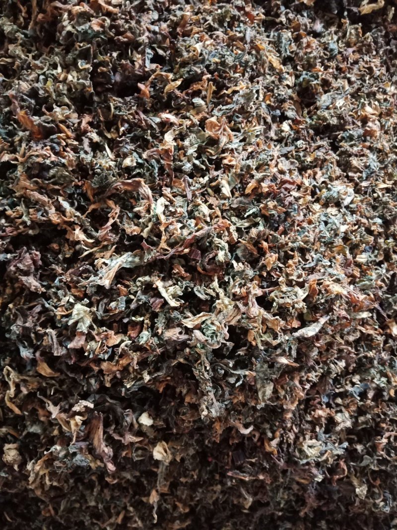 赣南大唐特产，农家纯手工制作梅干菜，自家楼顶太阳自然晒干