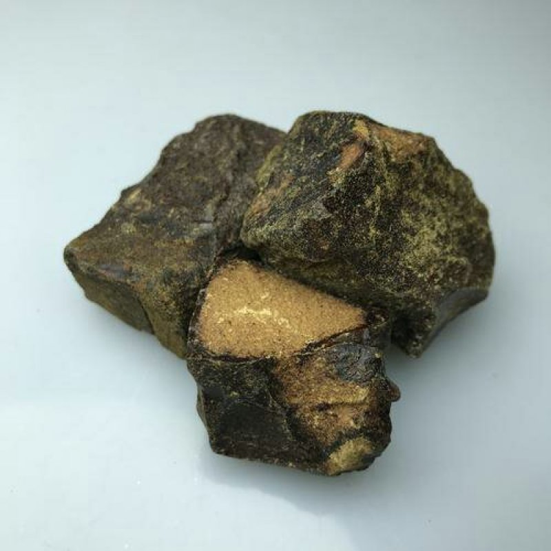 儿茶，常年批发供应儿茶进口货，中药材