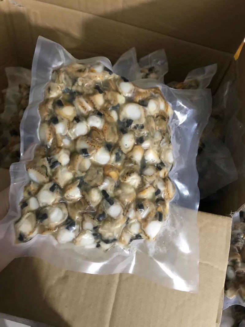 扇贝肉！！一袋一斤装！！新鲜取肉急冻，鲜度非常好！！好吃