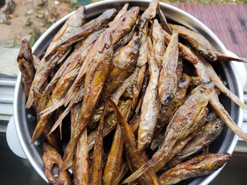 《宜味香坊》脆香火焙鱼