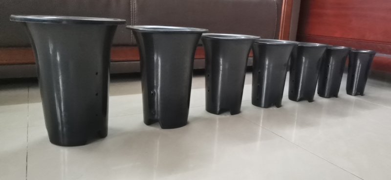 花盆，各种型号规格各种兰花盆，福字盆，防瓷盆，荷花盆。