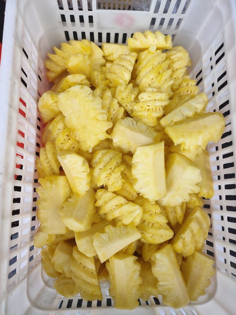 徐闻菠萝红土金菠果靓味甜20度走大货一件代发