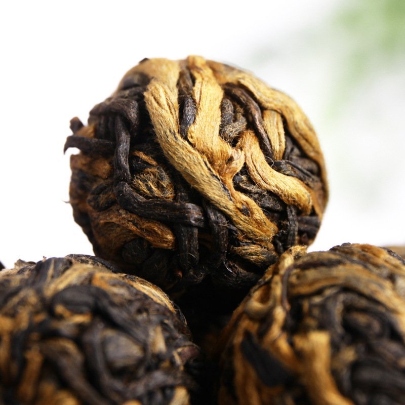 云南特产凤庆滇红茶龙珠滇红茶龙珠滇红茶一颗一泡