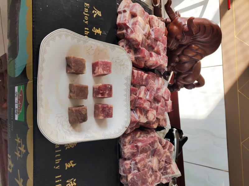高品质精品牛肉粒源头厂家口感好，品质佳，谷饲好原料