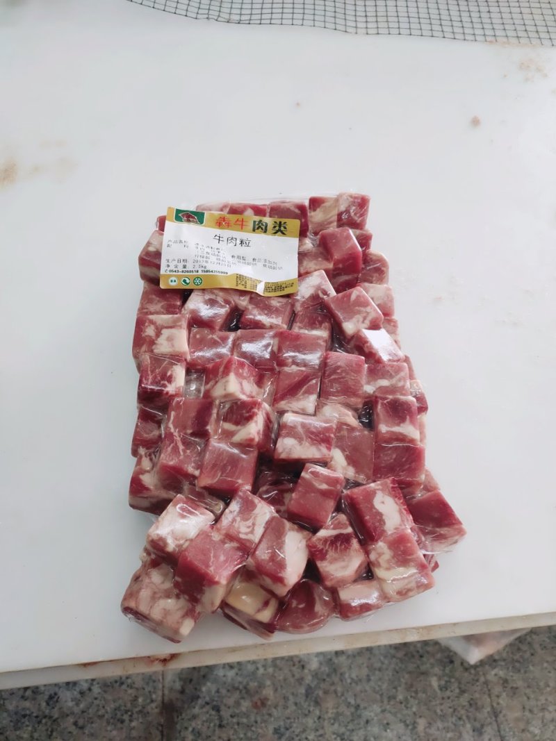 高品质精品牛肉粒源头厂家口感好，品质佳，谷饲好原料