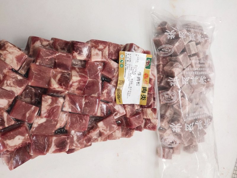 高品质精品牛肉粒源头厂家口感好，品质佳，谷饲好原料