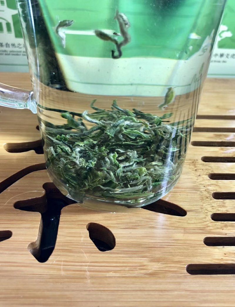 [标题]碧螺春新茶，明前芽茶，特级精选，一斤两罐装包邮