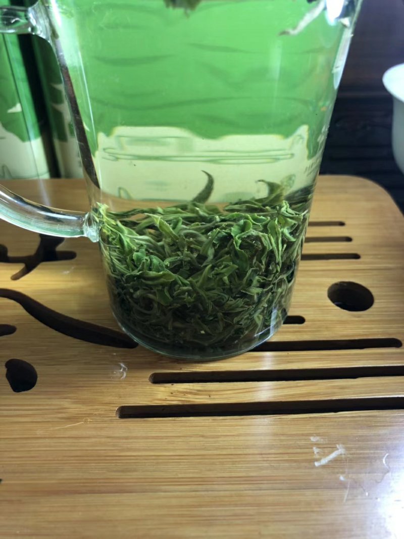 [标题]碧螺春新茶，明前芽茶，特级精选，一斤两罐装包邮