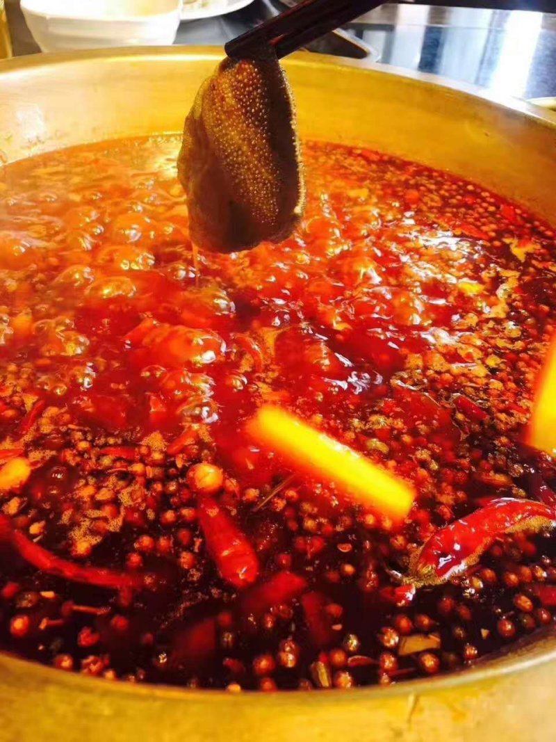 成都重庆牛油火锅料麻辣火鍋魚底料商用自助火锅底料