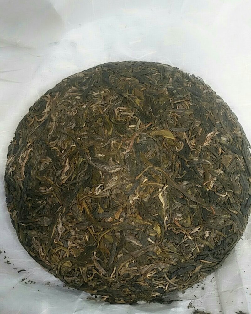 大叶古树普洱茶，原生态