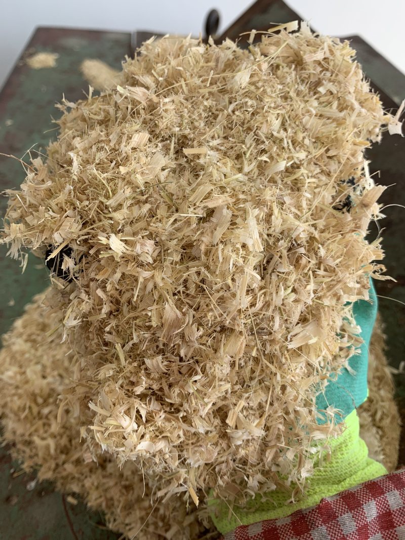 竹屑除臭杀菌保暖垫料无尘！养小动物专用