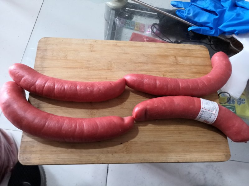 安徽肉灌肠分量足好材料味道鲜美香味浓郁全国能发实体店厂家供应