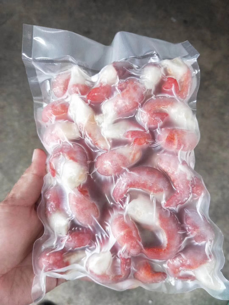 精选优质龙虾尾，去掉虾头肉多更实惠，个头肥大，肉质鲜嫩。