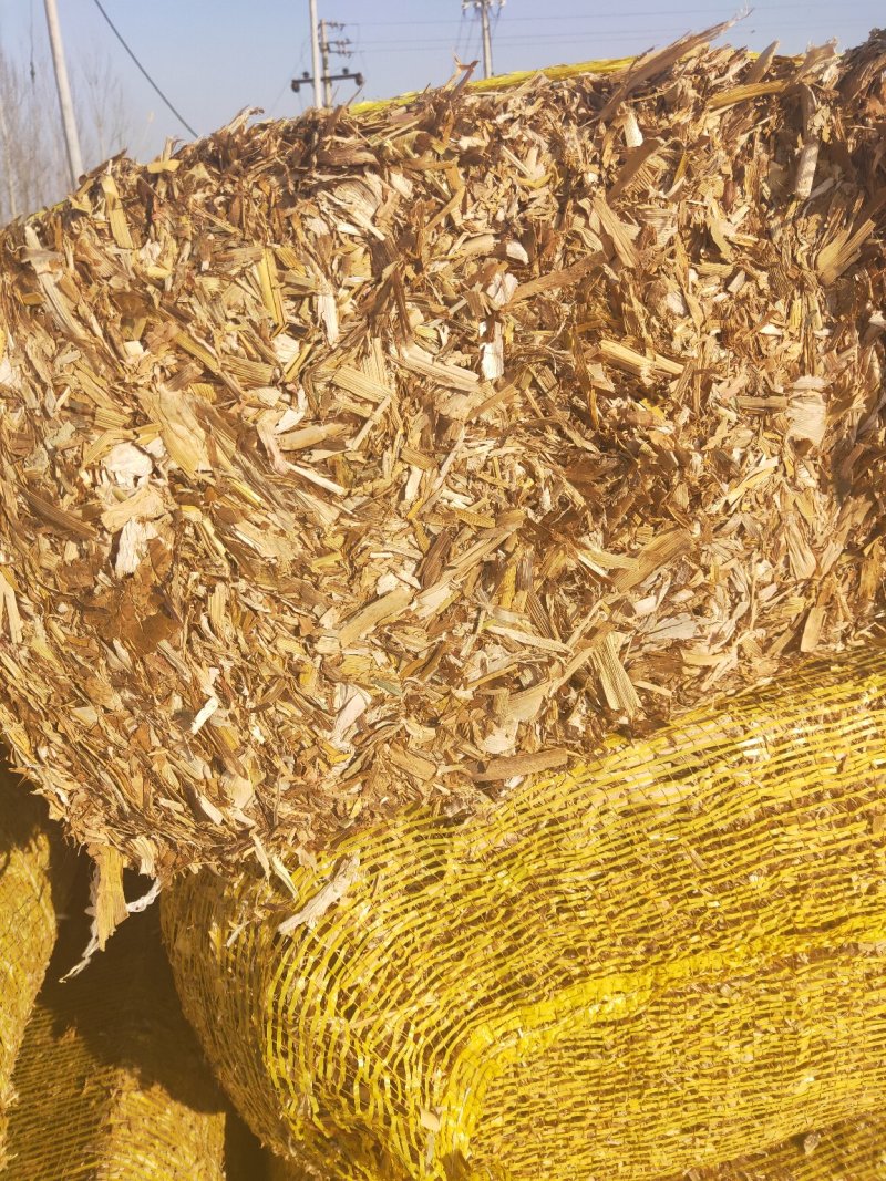 产地直供玉米秸秆压块适合牛羊驴饲养好草料全国发货质量保证