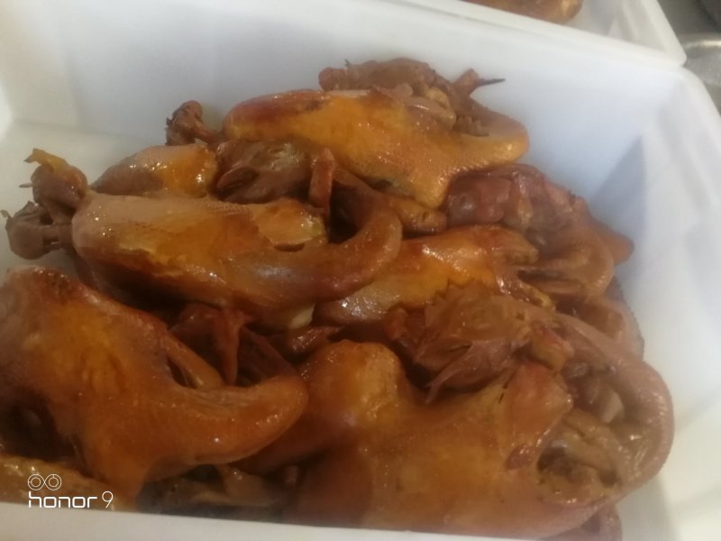 老汤烧鸡，纯天然，无添加