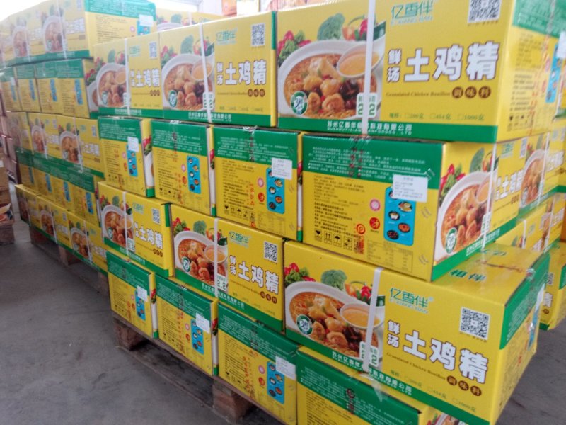 鲜汤土鸡精诚招全国代理商，厂家直供诚招全国合作伙伴