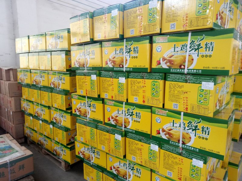 鲜汤土鸡精诚招全国代理商，厂家直供诚招全国合作伙伴