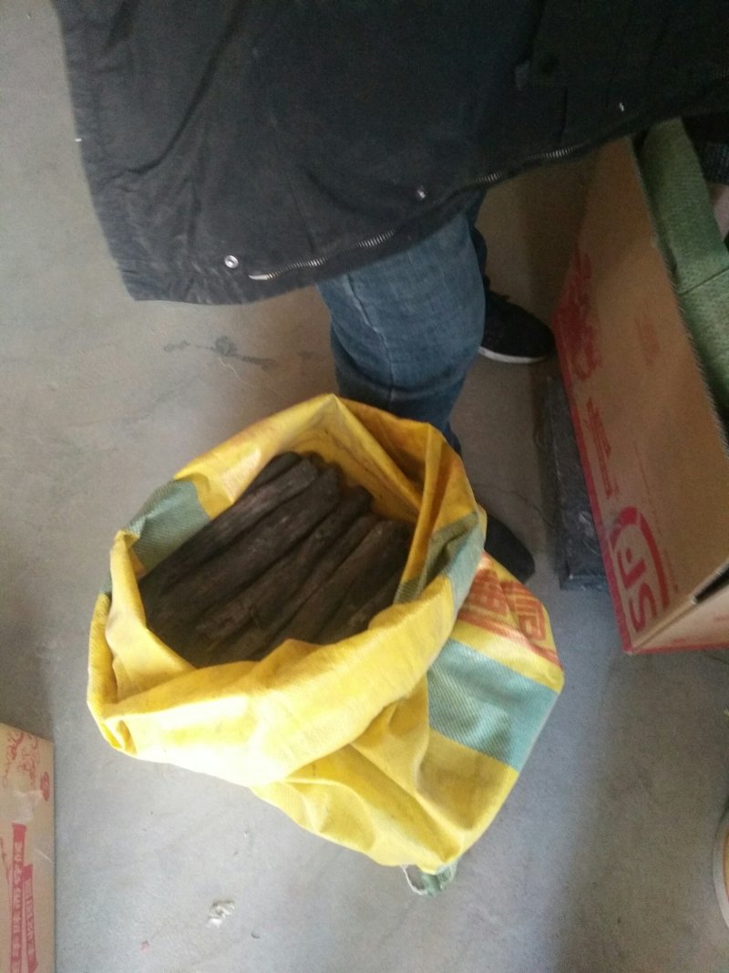 供应批发木炭烧烤炭工业炭高温炭