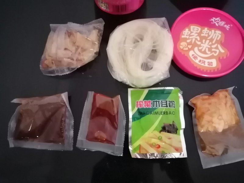 柳州特产螺蛳粉冲泡型螺蛳粉方便食品速食螺蛳粉