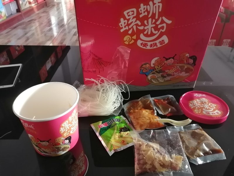 柳州特产螺蛳粉冲泡型螺蛳粉方便食品速食螺蛳粉