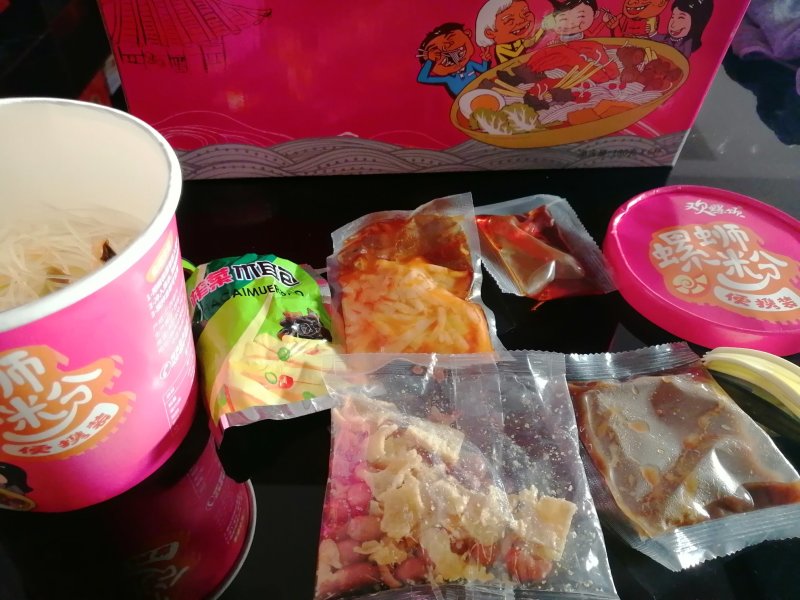 柳州特产螺蛳粉冲泡型螺蛳粉方便食品速食螺蛳粉