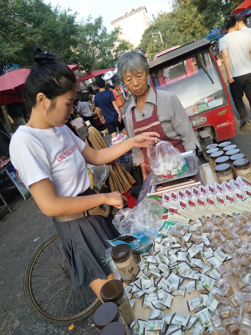 苏老五百草梨膏糖厂家直发地推展会景区商超电商热卖款