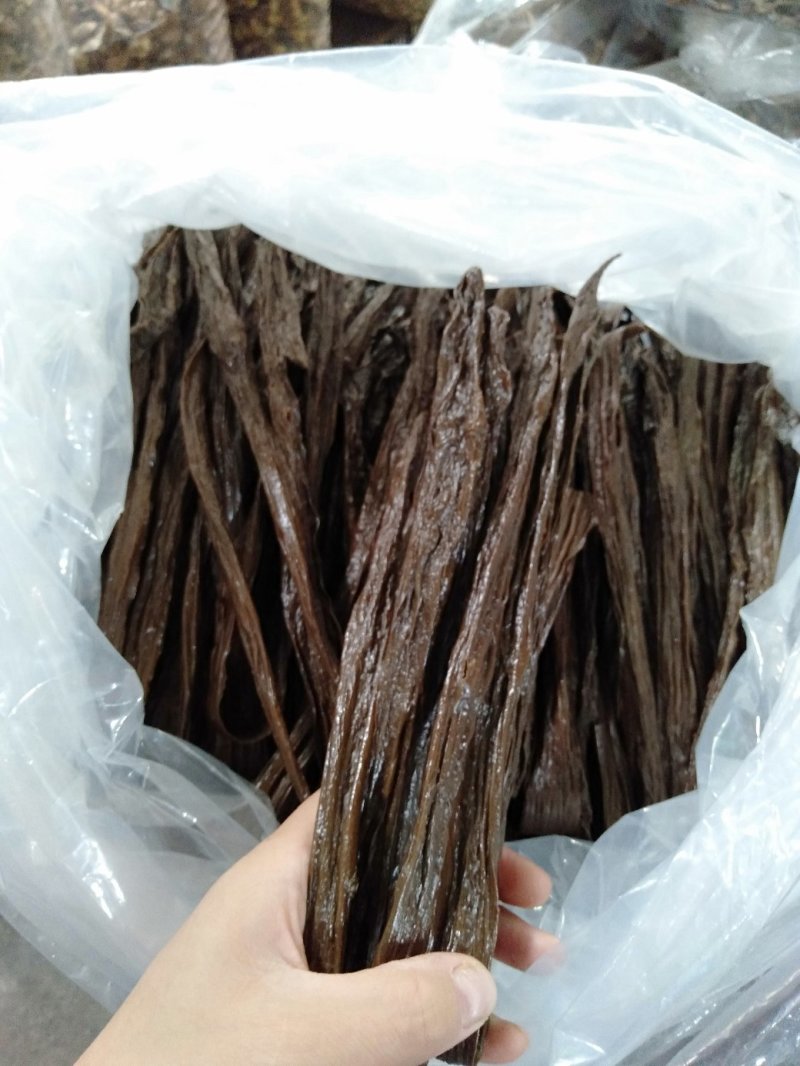 广东河源和平农家黑腐竹纯手工制作，豆腐皮无添大量批发零售