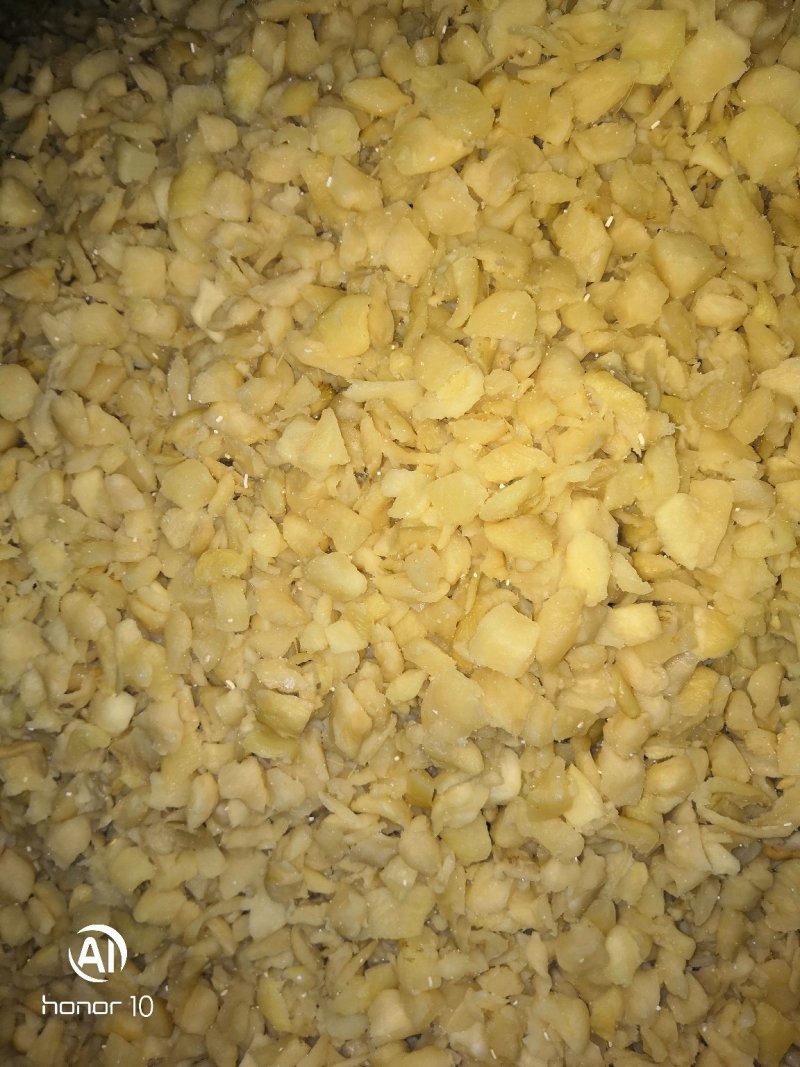 萝卜干，萝卜丁，脆，甜，咸有味