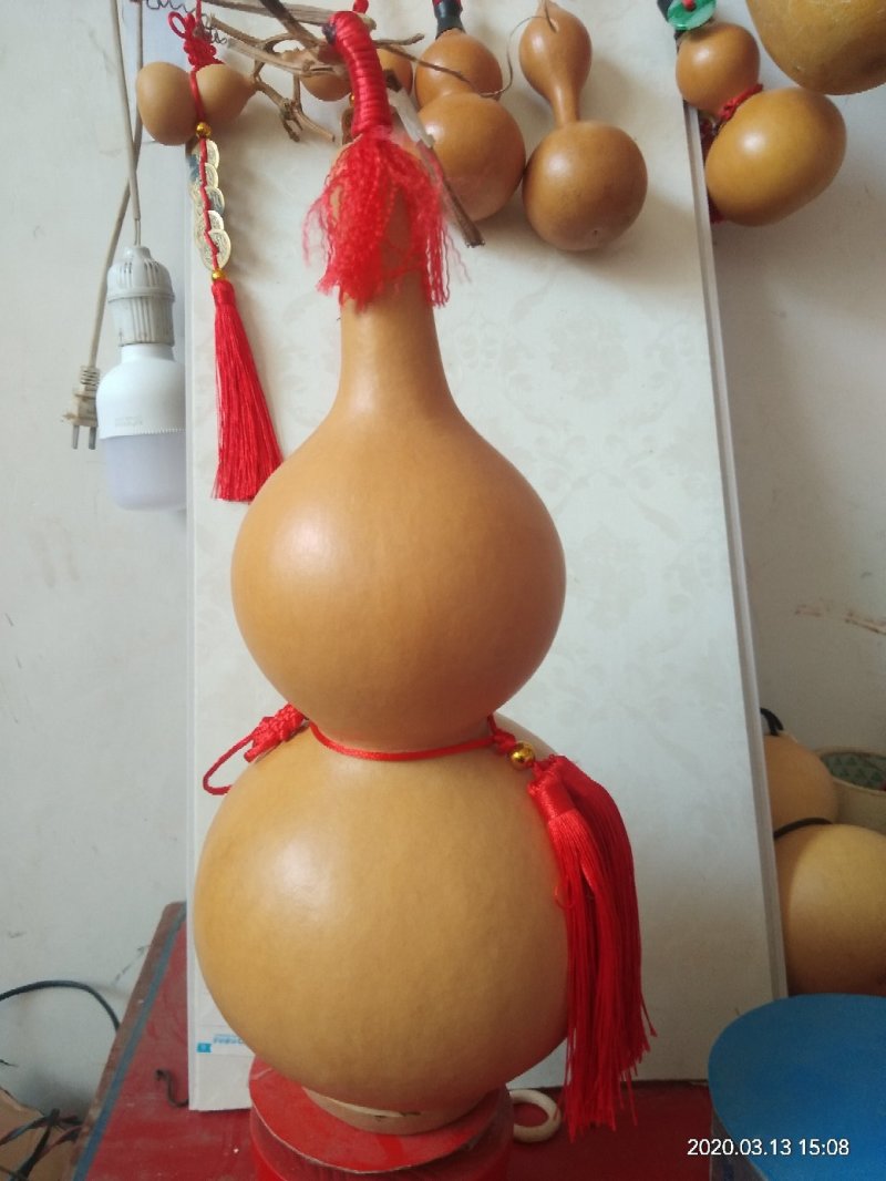 八宝中号葫芦，镇宅辟邪，摆放把玩。