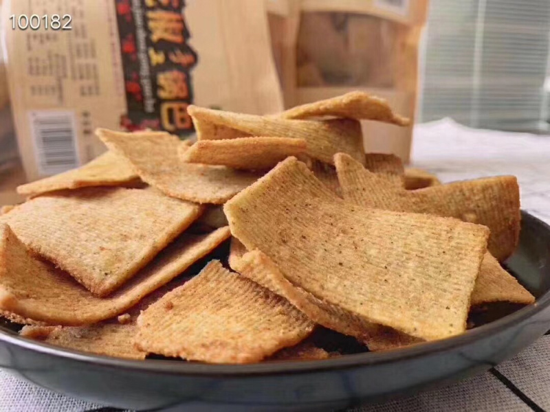 网红零食花椒锅巴全国包邮一件代发