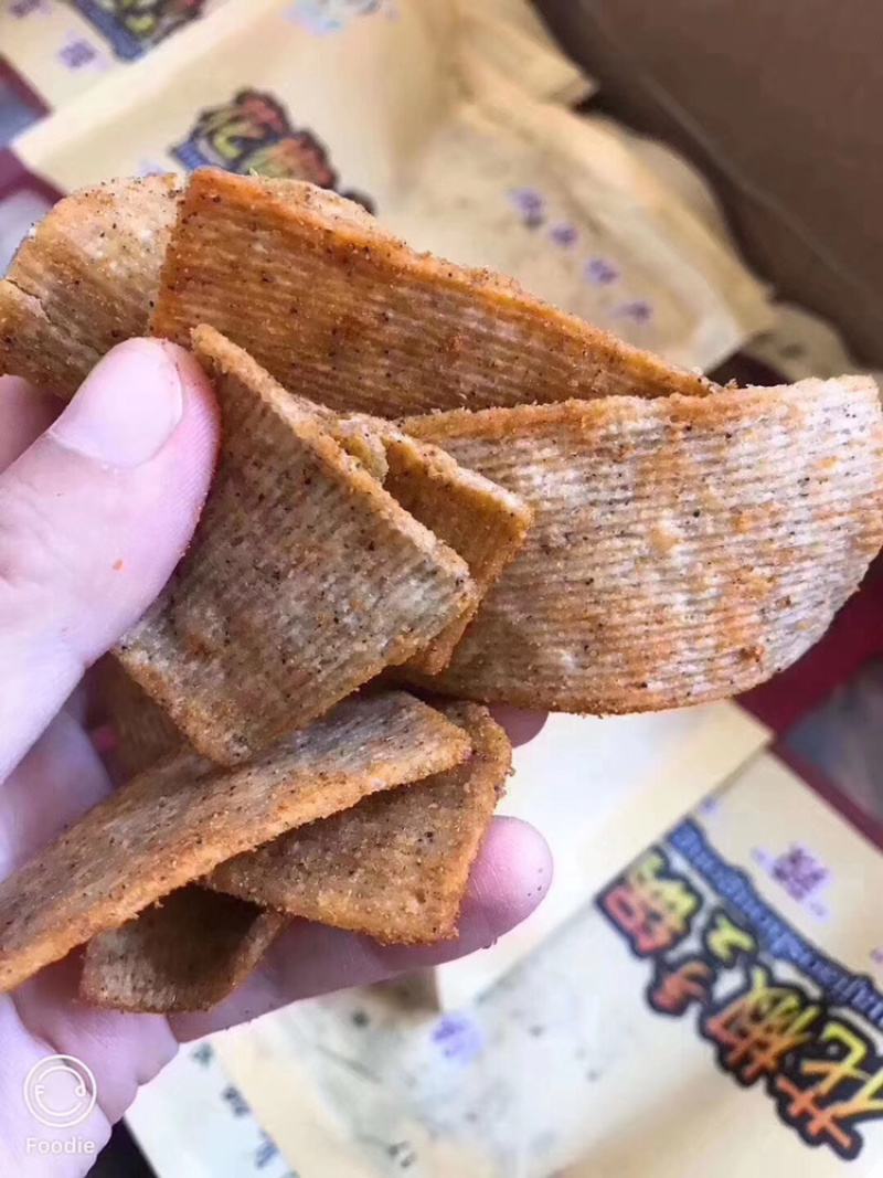 网红零食花椒锅巴全国包邮一件代发