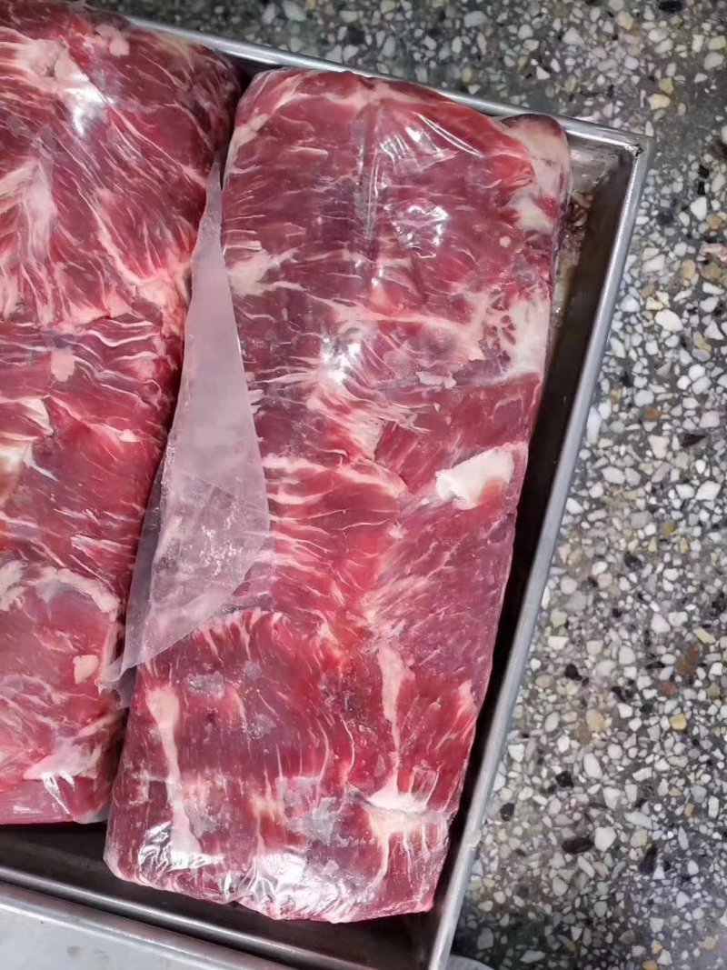 牛碎肉，纯干，调理，大块，小块都有，客户可随意挑选