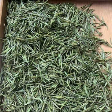 阿吉白茶
